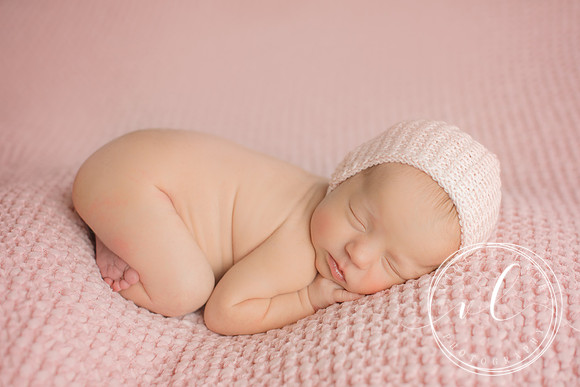 Newborn Girl Vivien  (41)