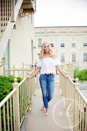 Senior Girl, Violet Lace Photography (9)