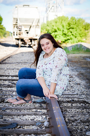 Alyssa Peik Senior-14