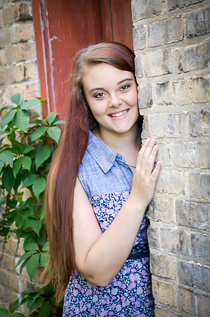 Alyssa Peik Senior-1