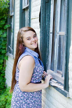 Alyssa Peik Senior-7